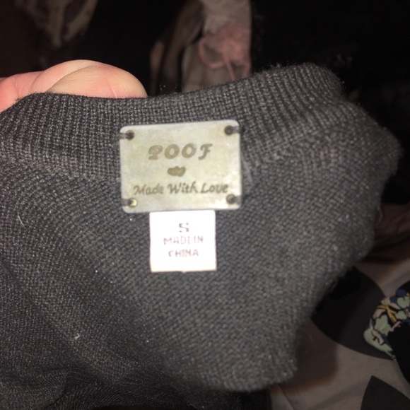 Poof vest - Picture 1 of 3